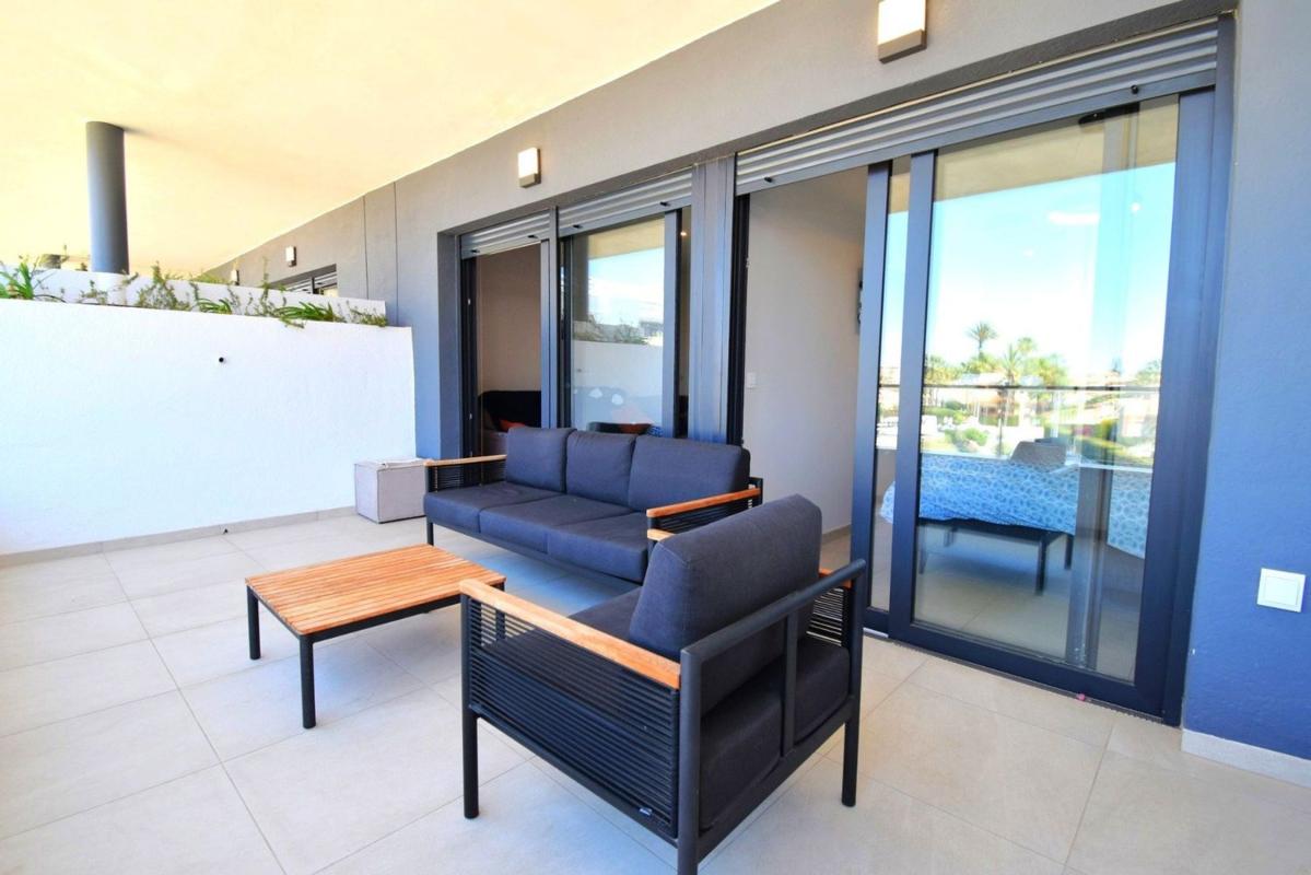 Venta de piso en Piso en Calle Niágara, Playa Flamenca, Orihuela, Orihuela
photo 4