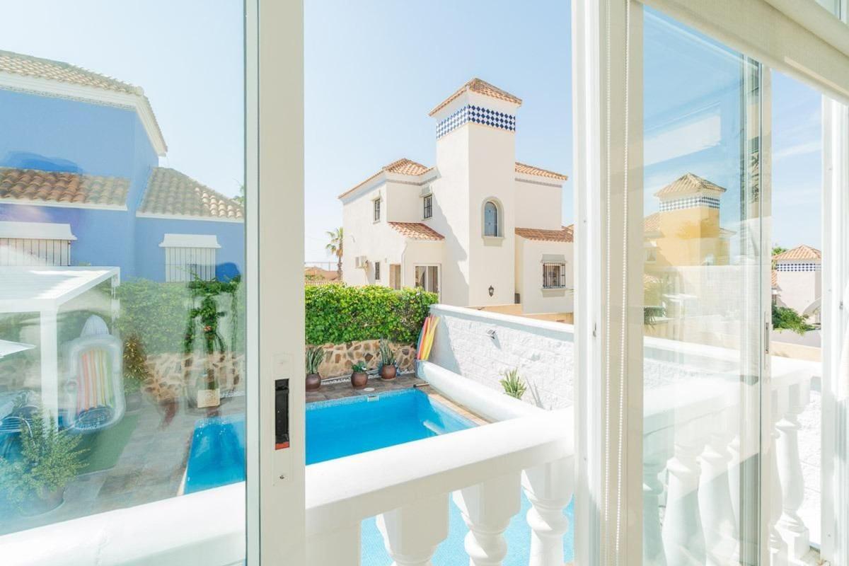 Properties for sale and rent in Spain photo 2