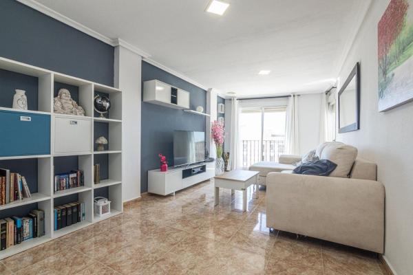 Venta de piso en Piso en Paseo El Progreso, 49, La Hoya-Daimes-El Derramador, Elche / Elx, Elche / Elx
 photo 2