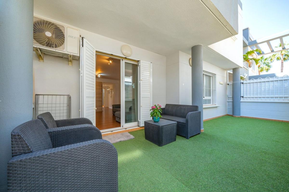 Venta de piso en Piso en Camino de Gandia a Dénia, 43, L'Almadrava-L'Estanyò, Denia, Denia
photo 1