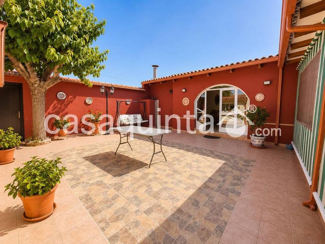 Properties for sale and rent in Spain photo 1