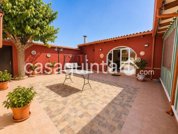 Chalet adosado en Crevillente photo 1