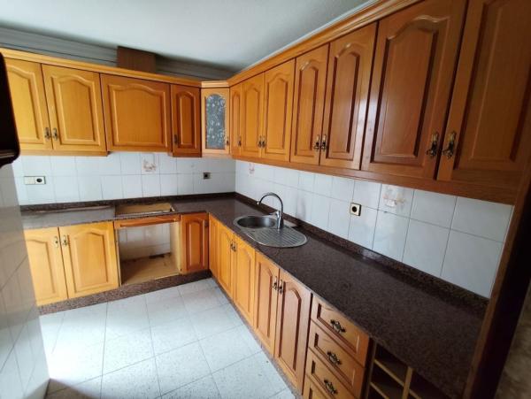 Venta de piso en Piso en Calle Conrado del Campo, Sector V-El Canal, Elche / Elx, Elche / Elx
photo 1