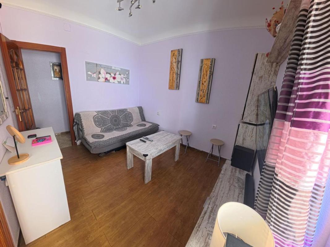 Venta de piso en Piso en Calle Aaiun, Altozano, Alicante / Alacant, Alicante / Alacant
photo 1