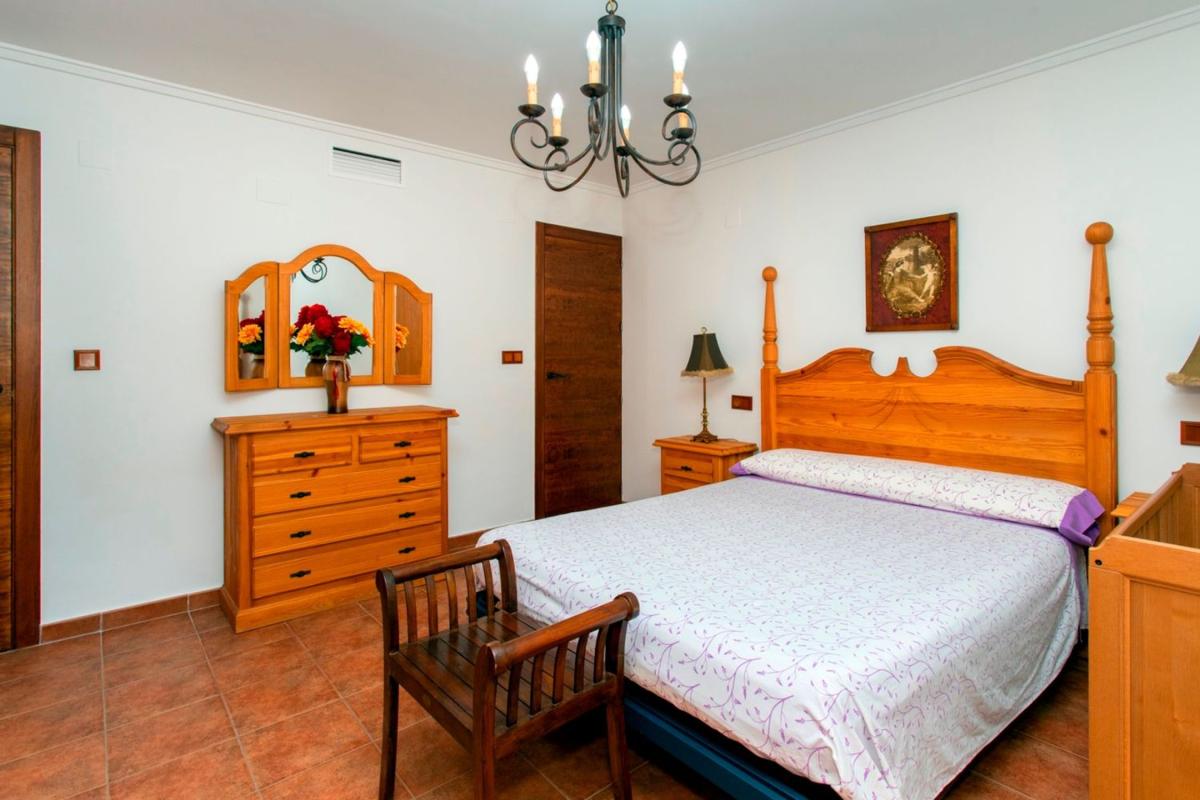 Properties for sale and rent in Spain photo 2