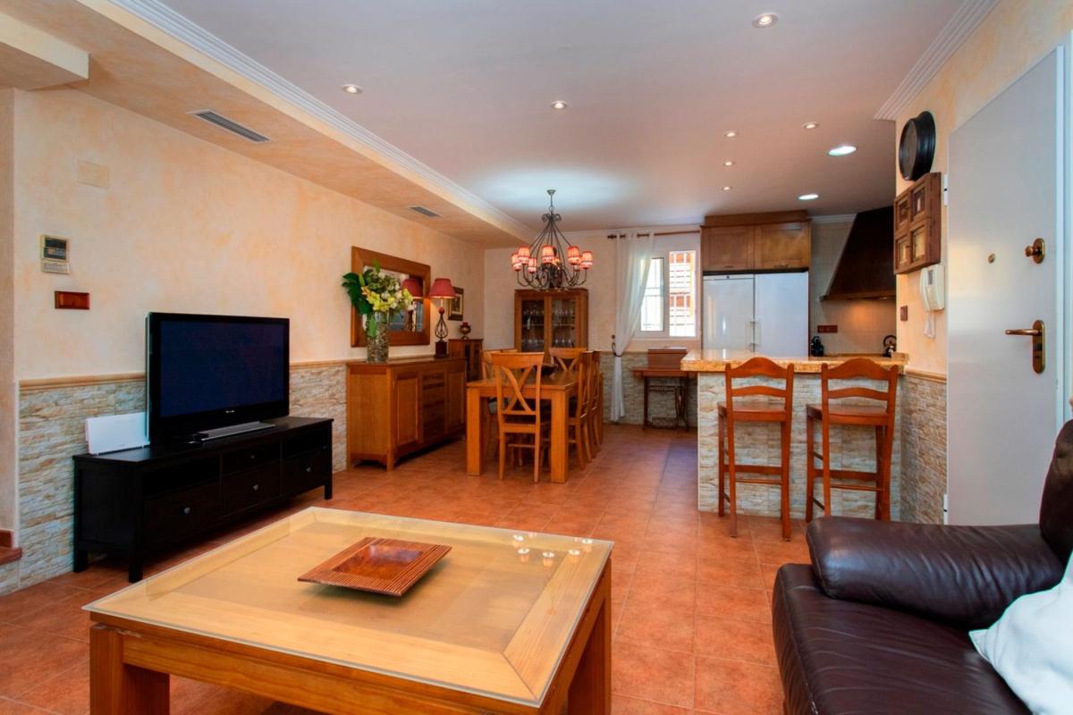 Properties for sale and rent in Spain photo 4
