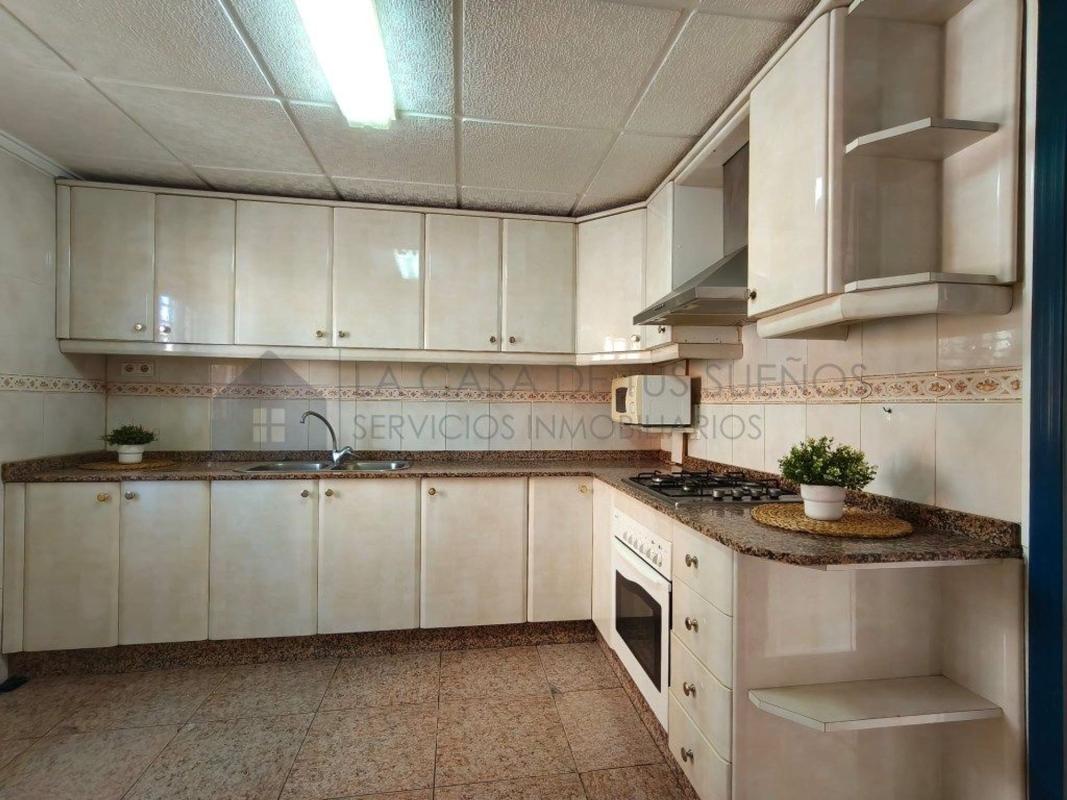 Venta de piso en Piso en Calle Pintor Velázquez, Sax, Sax
 photo 2