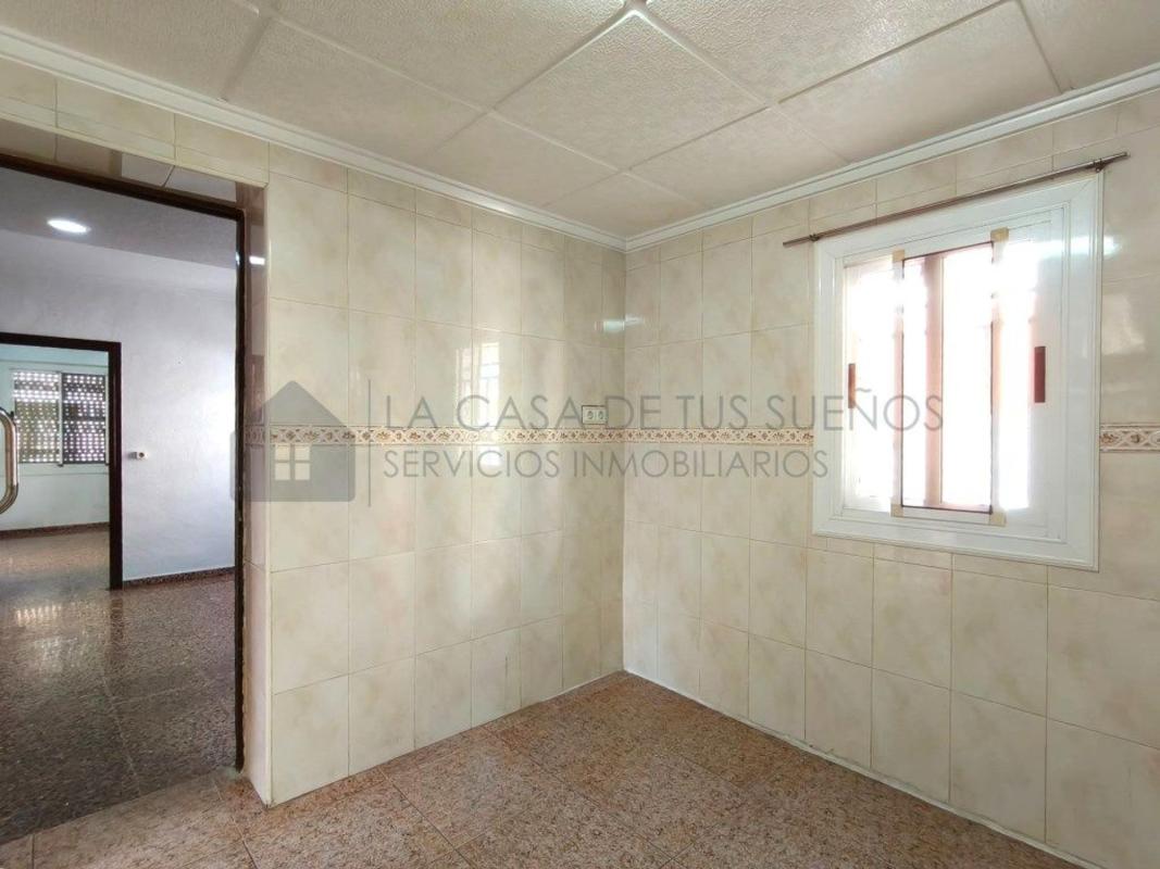 Venta de piso en Piso en Calle Pintor Velázquez, Sax, Sax
 photo 4