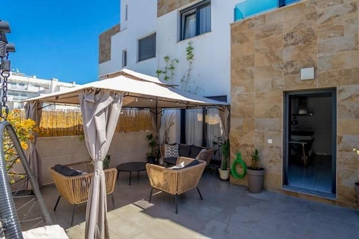 Properties for sale and rent in Spain photo 1