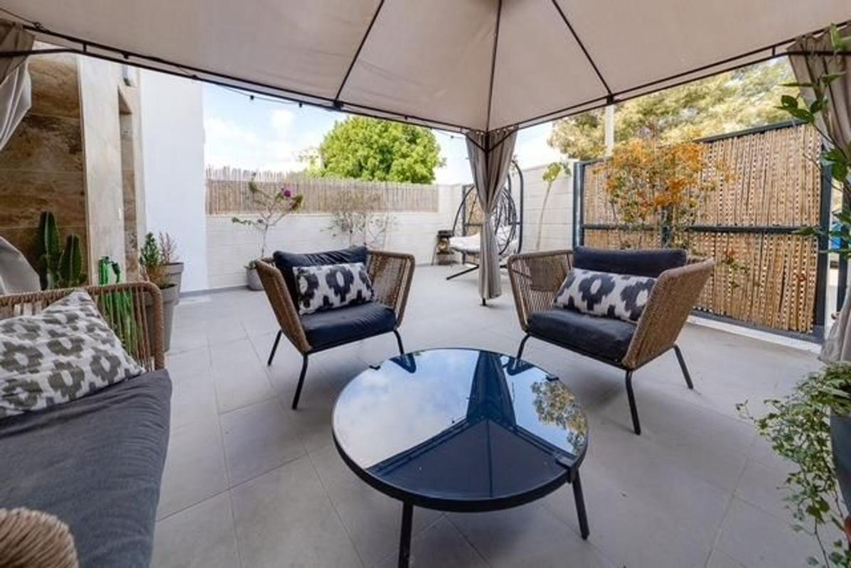 Properties for sale and rent in Spain photo 4