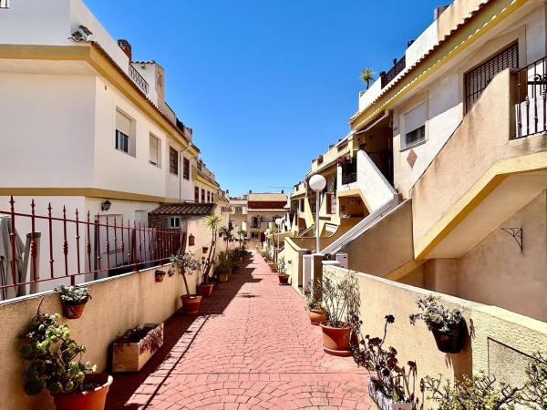 Venta de piso en Piso en Calle Ramón y Cajal, 1, La Zenia, Orihuela, Orihuela
thumbnail 2