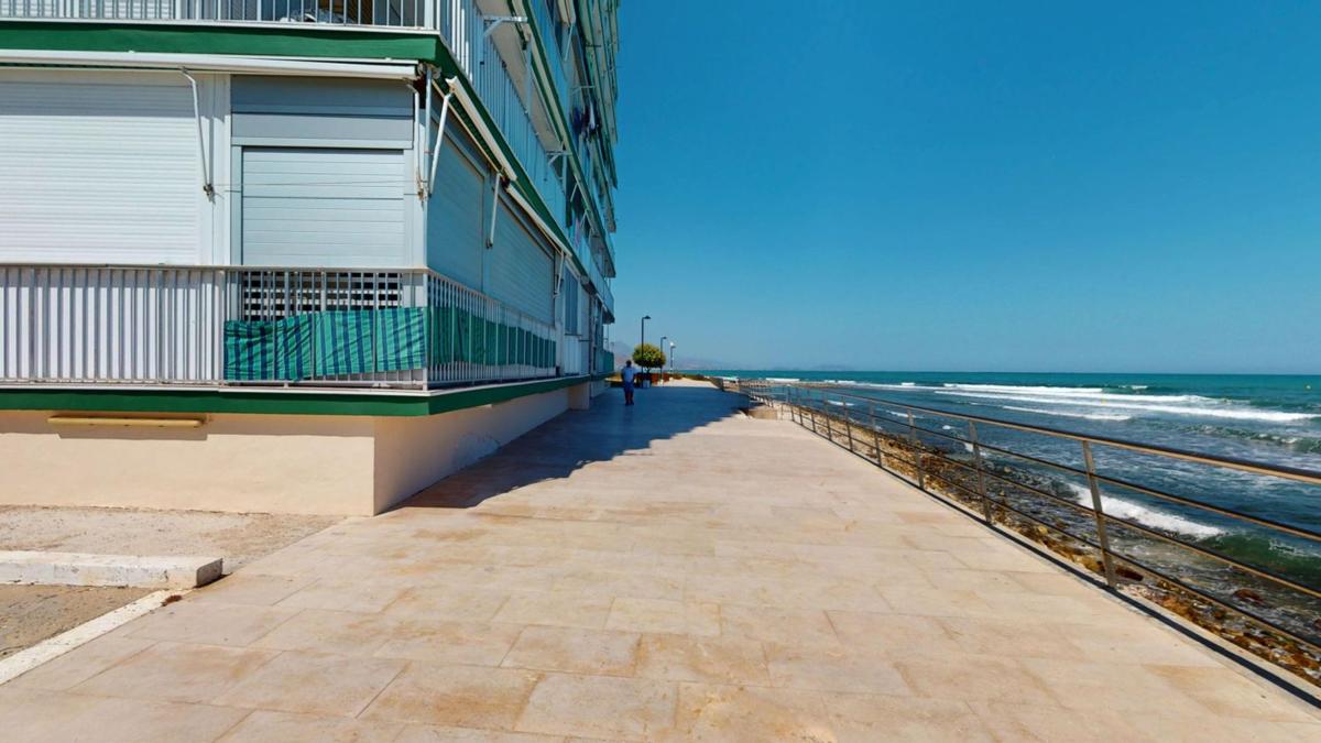 Sprzedaż mieszkania w Piso en Avenida Jaime I el Conquistador, Playa Muchavista, El Campello, El Campello
photo 5
