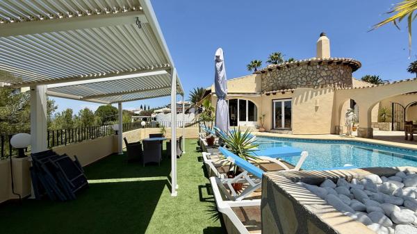 Chalet independiente en venta en Casa o chalet en Devesses - Monte Pego, Denia, Denia
 photo 4