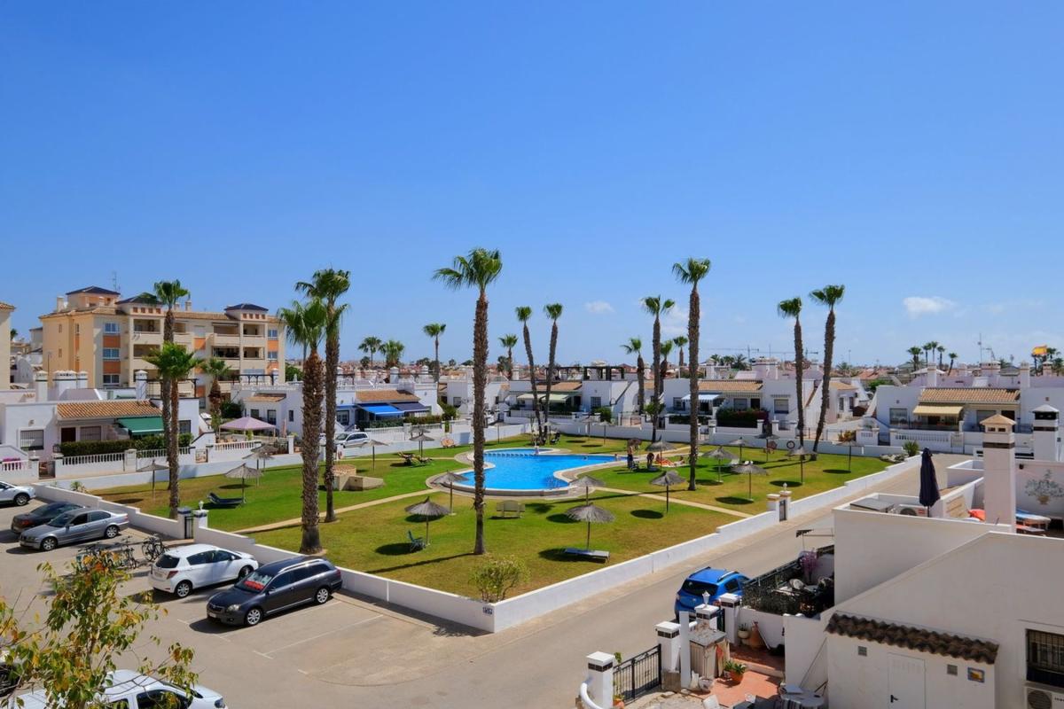 Venta de piso en Piso en La Florida, Orihuela, Orihuela
 photo 3