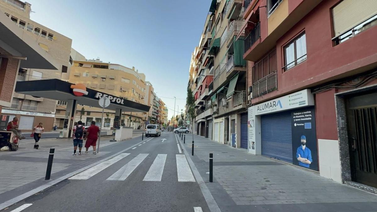 Venta de piso en Piso en Calle del Maestro Alonso, Carolinas Altas, Alicante / Alacant, Alicante / Alacant
photo 1