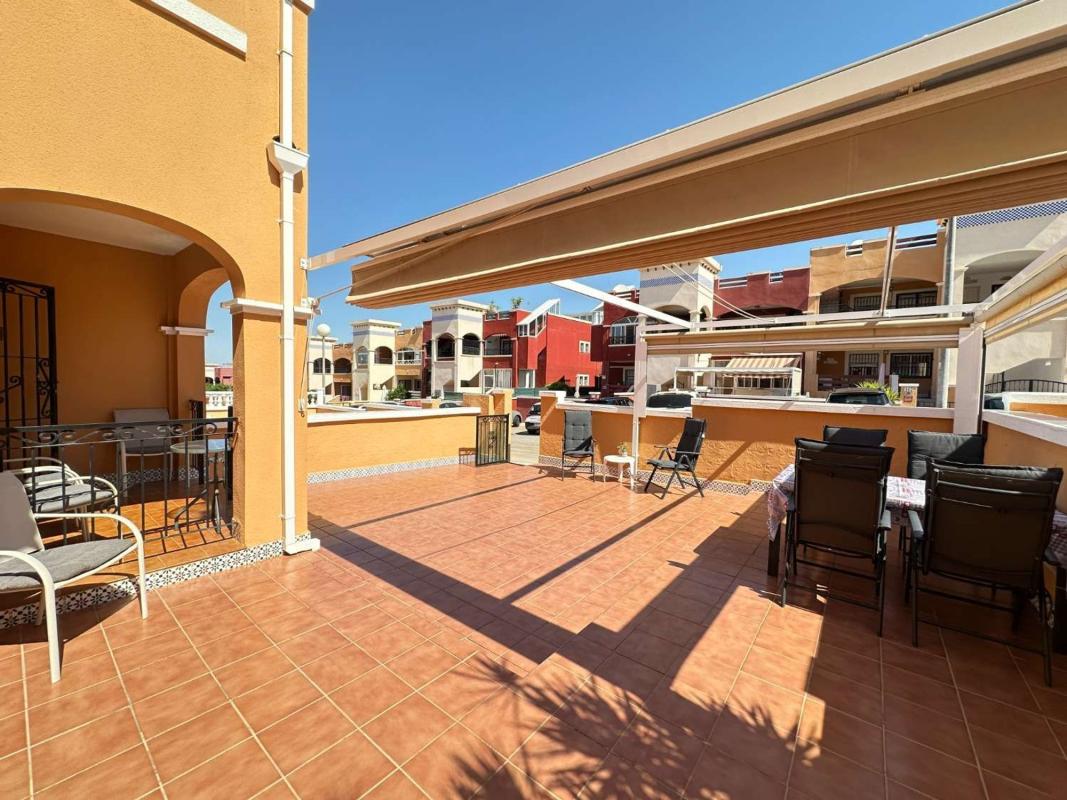 Venta de duplex en Dúplex en Zona Lago - Los Almendros, Orihuela, Orihuela photo 4