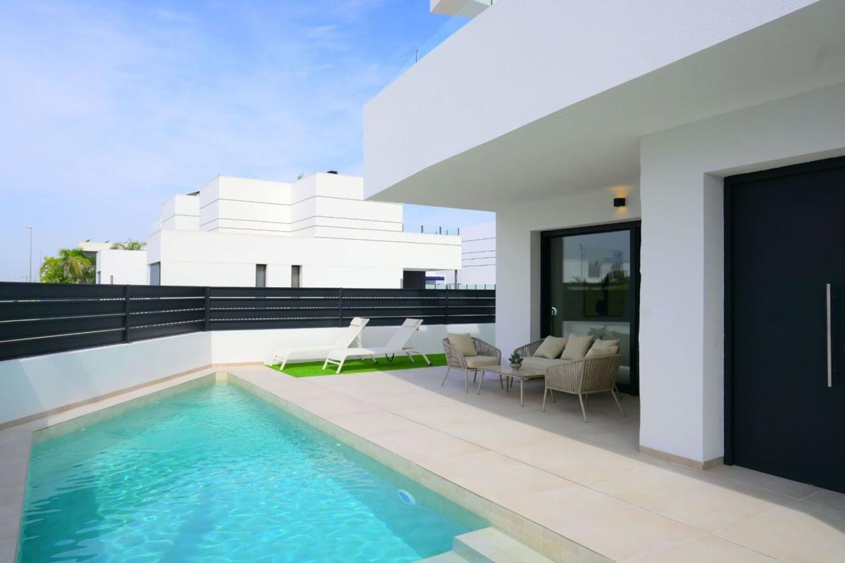 Venta de chalet independiente en Casa o chalet en Dolores, Dolores
photo 5