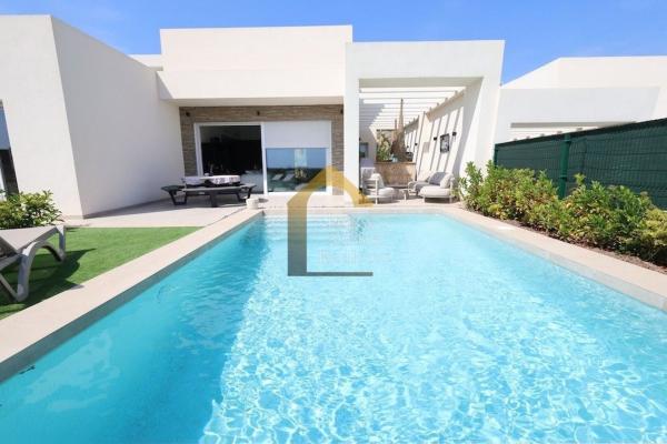 Chalet independiente en venta en Casa o chalet en Algorfa, Algorfa
 photo 4