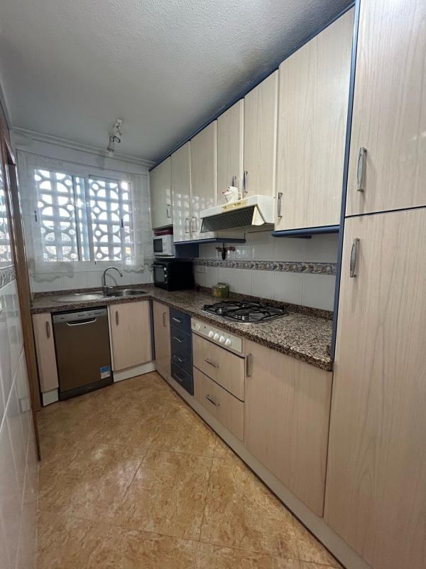 Venta de piso en Piso en Avenida Juan Fuster Zaragoza, 15, Zona Rincón Bajo, Benidorm, Benidorm
photo 3