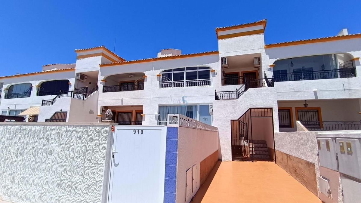 Venta de piso en Piso en Desamparados-Hurchillo-Torremendo, Orihuela, Orihuela
photo 5