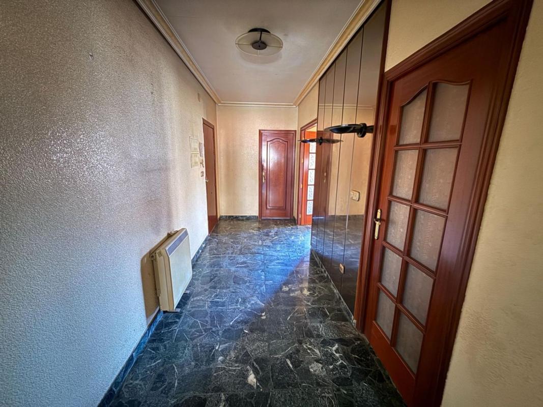 Propiedades en venta y alquiler en España photo 4