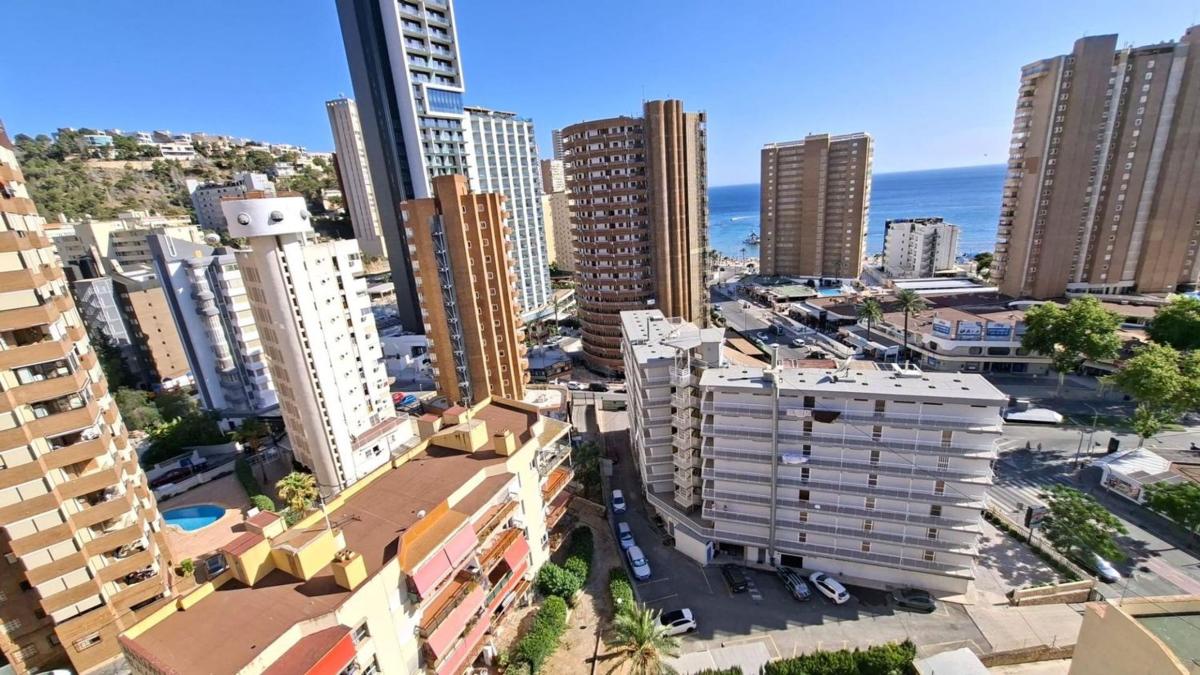 Venta de piso en Piso en Zona Sierra Helada, Benidorm, Benidorm
 photo 2