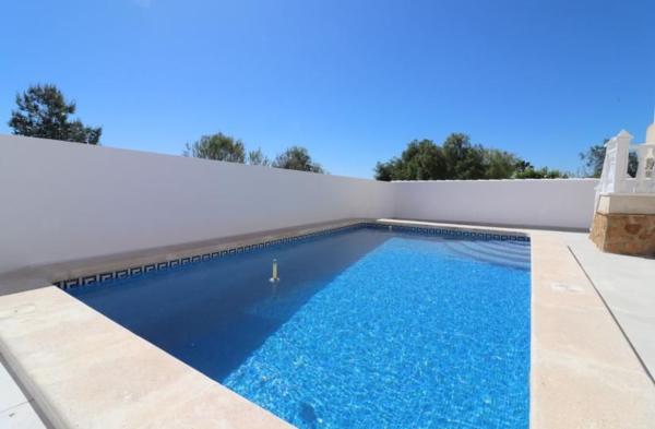 Casa o chalet independiente en Centro, San Miguel de Salinas thumbnail 1