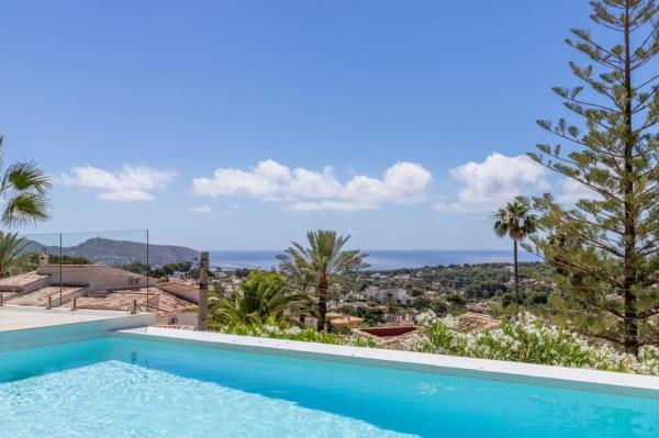 Casa o chalet independiente en Camino dels Tossals, 80, Pinar de Advocat-Cometa, Moraira photo 1