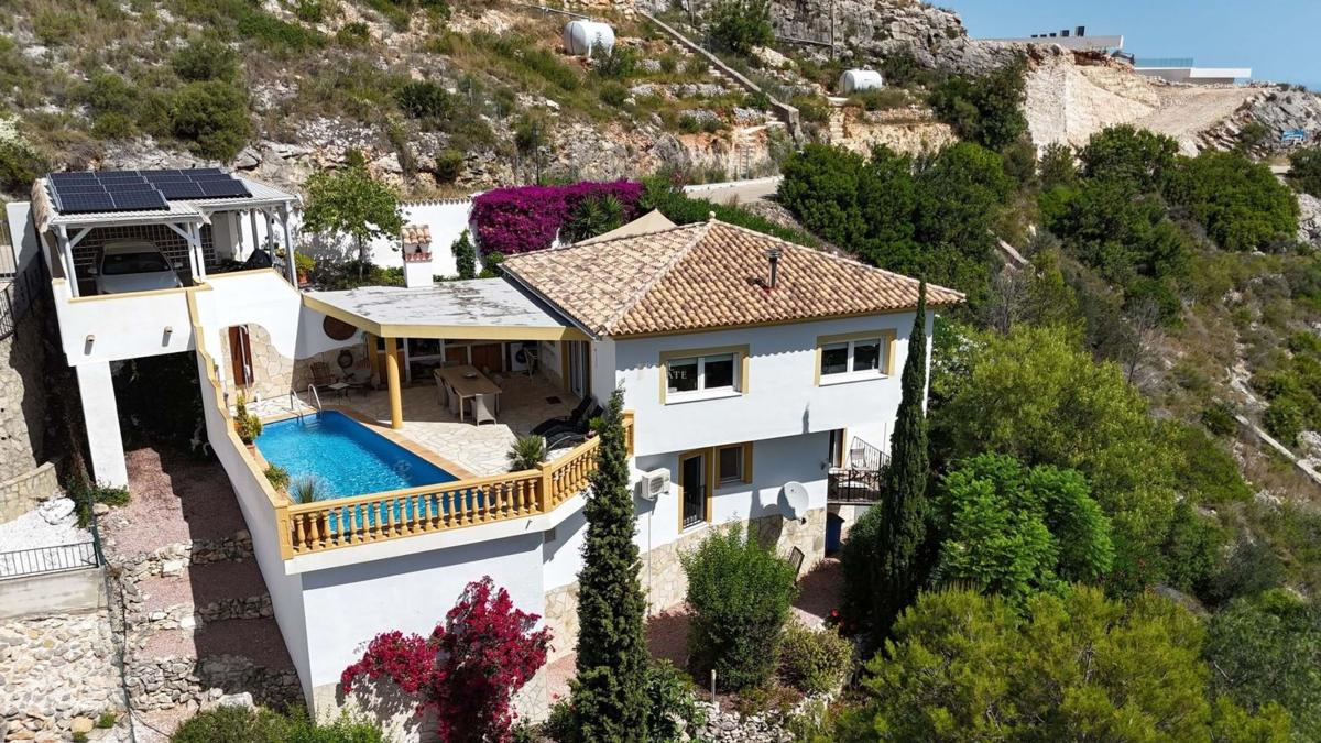 Sale of independent chalet in Casa o chalet en Monte Solana, Pedreguer, Pedreguer
photo 1