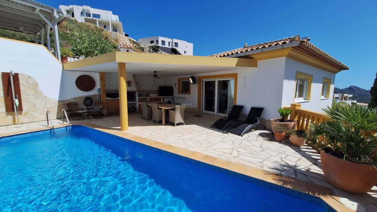 Sale of independent chalet in Casa o chalet en Monte Solana, Pedreguer, Pedreguer
photo 3