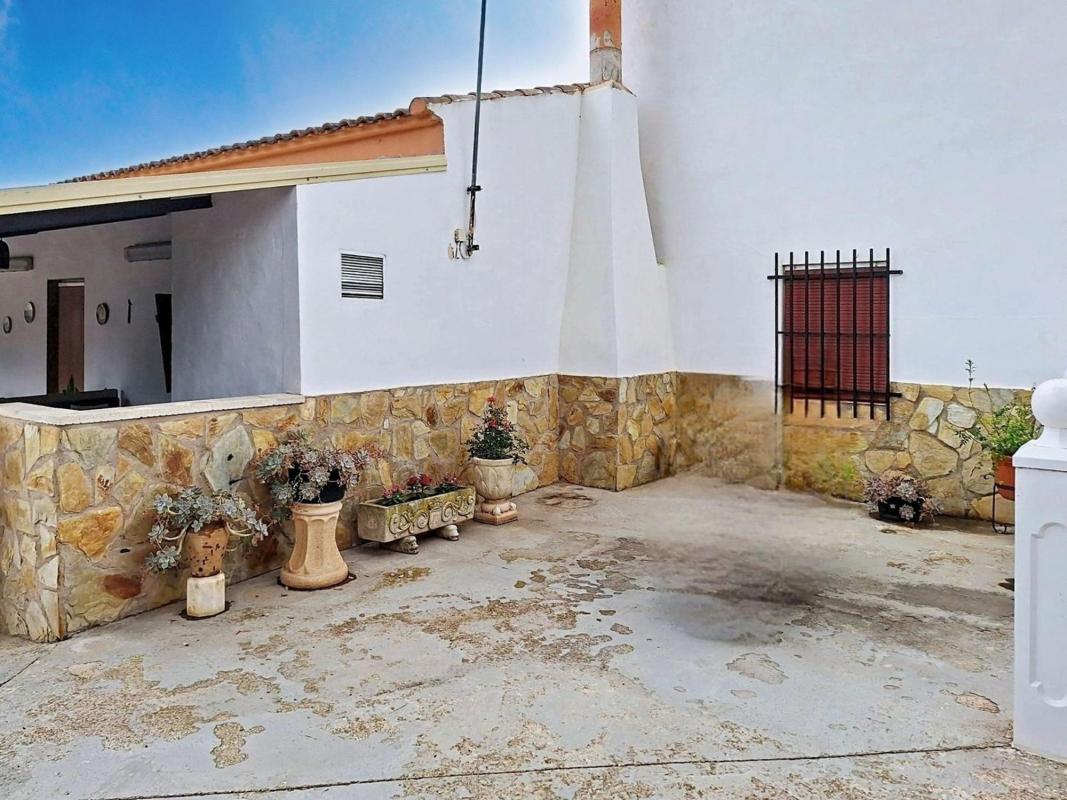 Propiedades en venta y alquiler en España photo 5