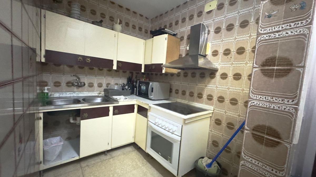 Venta de piso en Piso en Avenida de Ricardo Bayona, Pueblo Poniente, Benidorm, Benidorm
photo 2