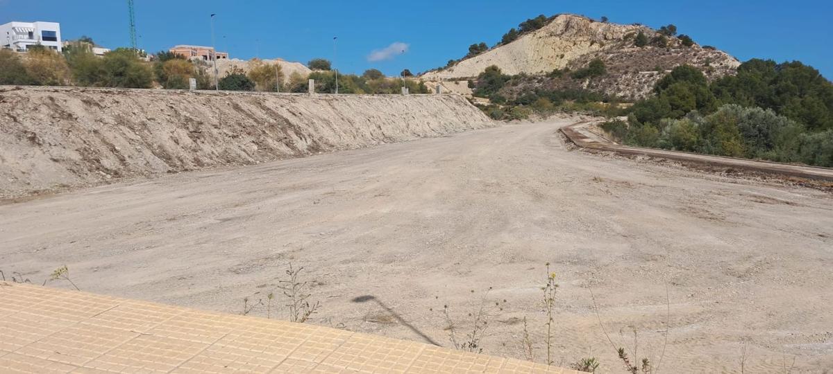 Land for sale in Finestrat, Alicante photo 5