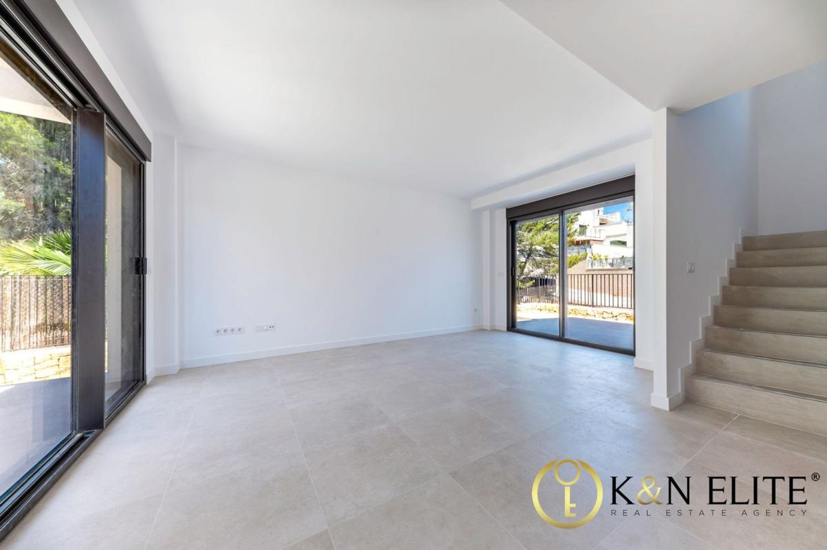 Properties for sale and rent in Spain photo 5