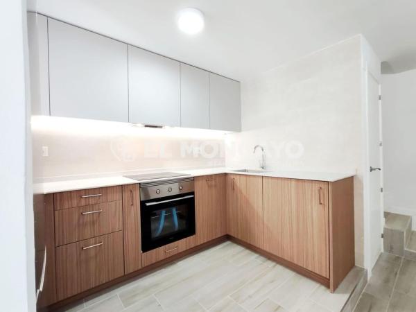Chalet adosado en Calle Baco los Cisnis, Torreblanca, Torrevieja thumbnail 1