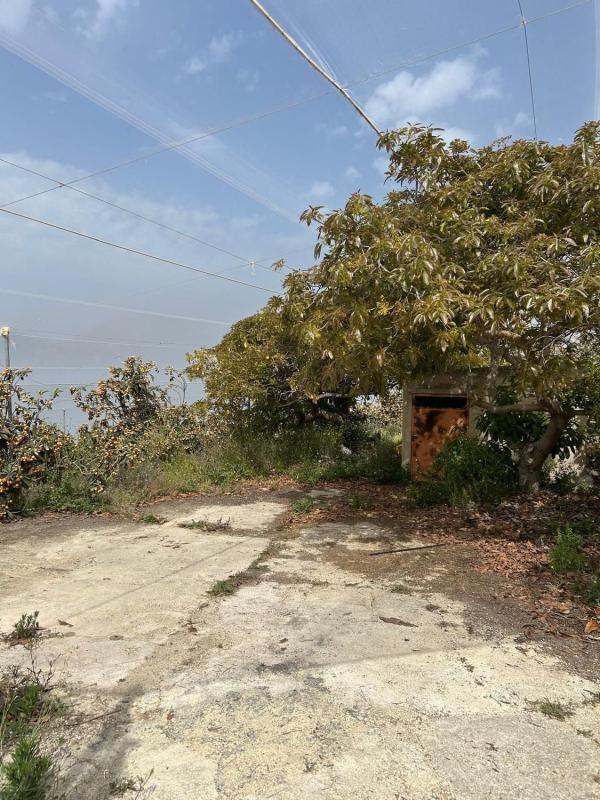 Terreno en venta en Callosa d''En Sarria, Alicante photo 2