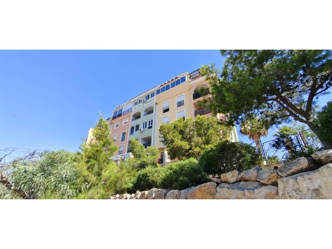 Venta de piso en Piso en Calle de I'Aigualera, Bonalba-Cotoveta, Mutxamel, Mutxamel
photo 2
