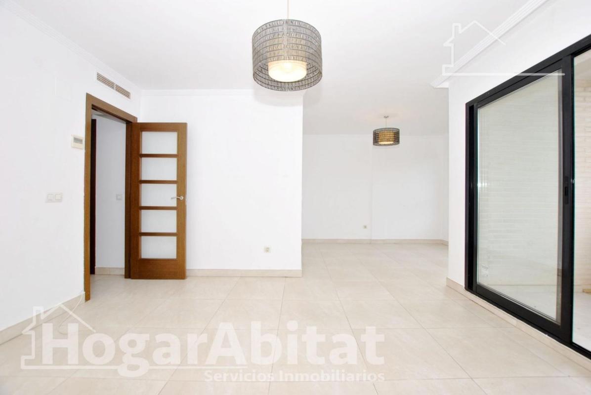Venta de piso en Piso en Avenida Juan Chabás, Saladar, Denia, Denia
photo 4