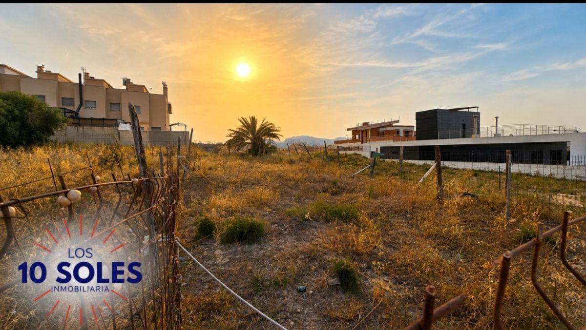 Terreno en venta en Bigastro, Alicante photo 4