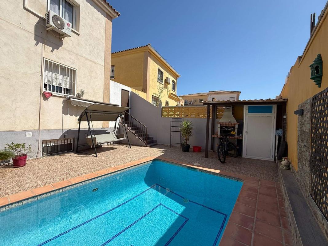 Properties for sale and rent in Spain photo 3