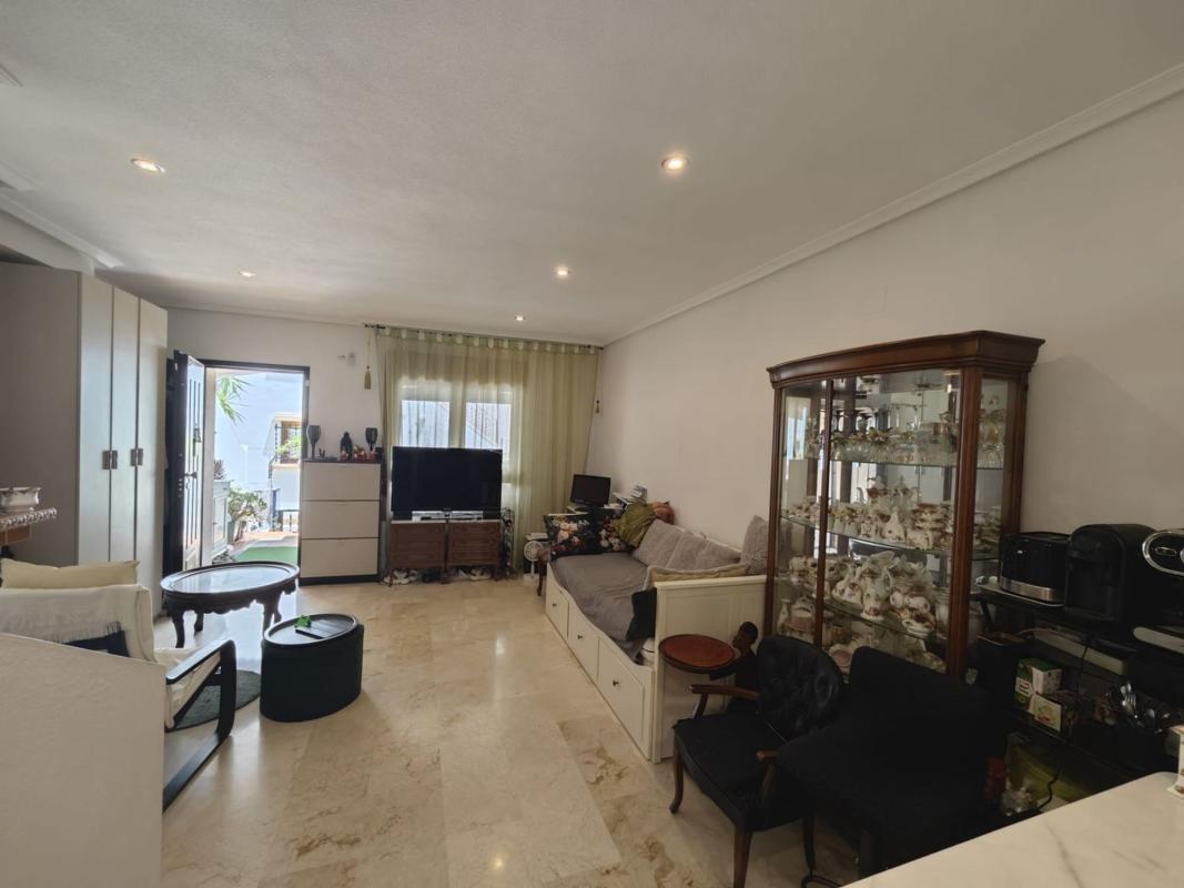 Properties for sale and rent in Spain photo 5