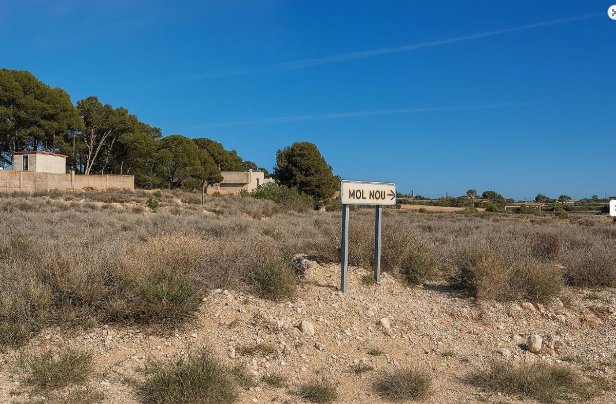 Terreno en venta en Mutxamel, Alicante photo 2