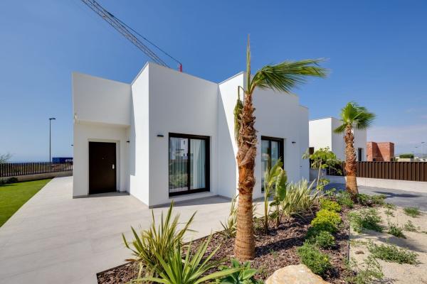Chalet pareado en Calle De L´herba-lluisa s/n, Bonalba-Cotoveta, Mutxamel thumbnail 1