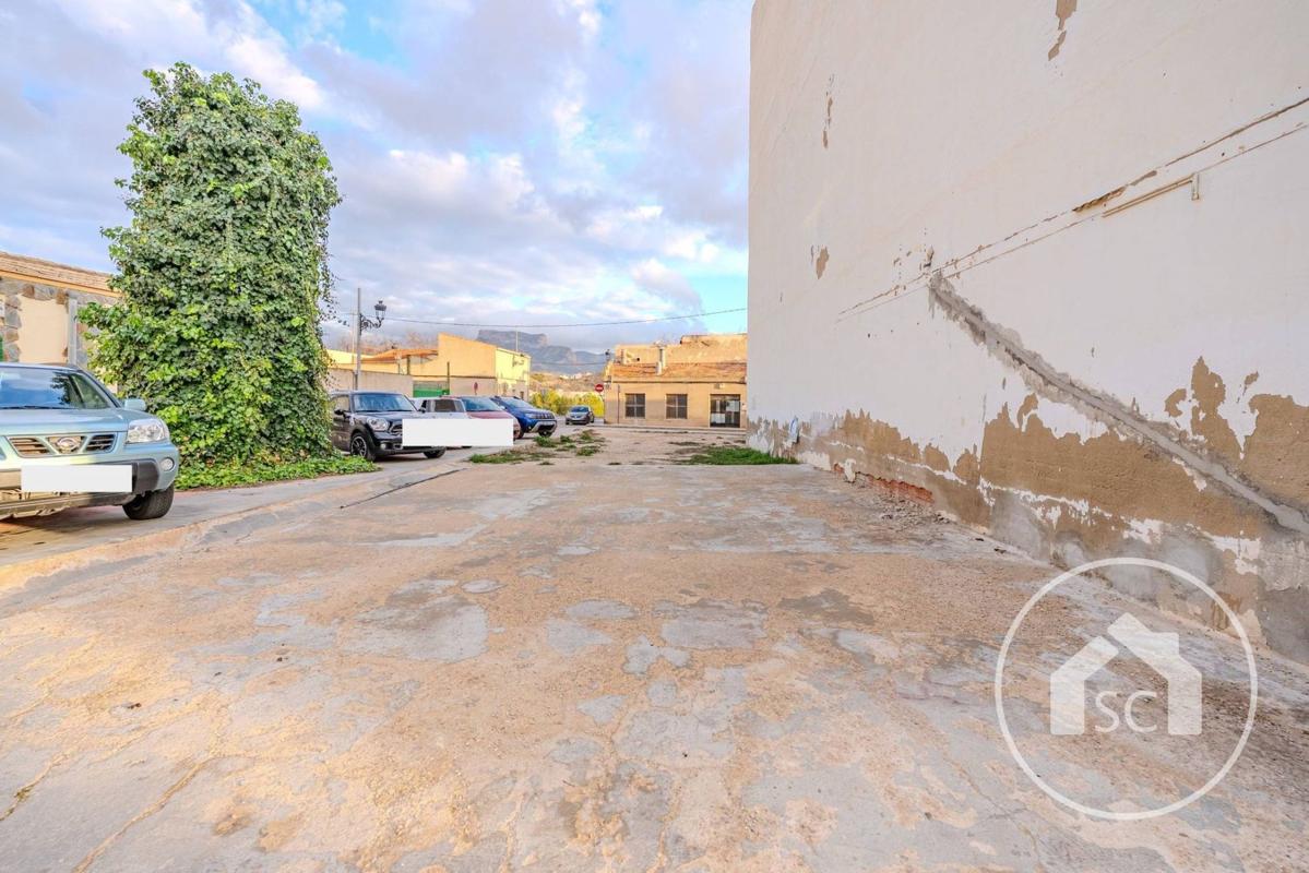 Terreno en venta en Elda, Alicante photo 4