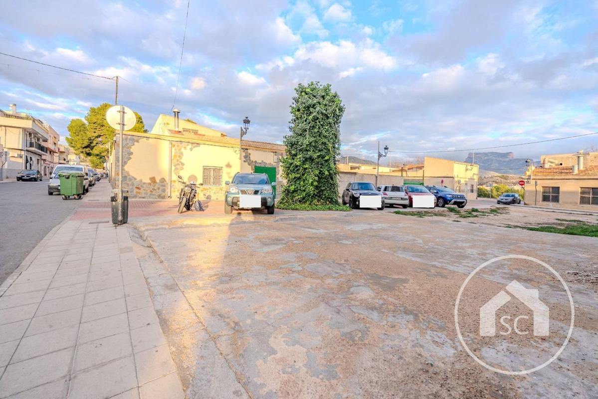 Terreno en venta en Elda, Alicante photo 5