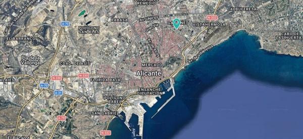 Venta de piso en Piso en Dr Angel Pascual Megias, Garbinet - Parque de las Avenidas, Alicante / Alacant, Alicante / Alacant
 photo 4