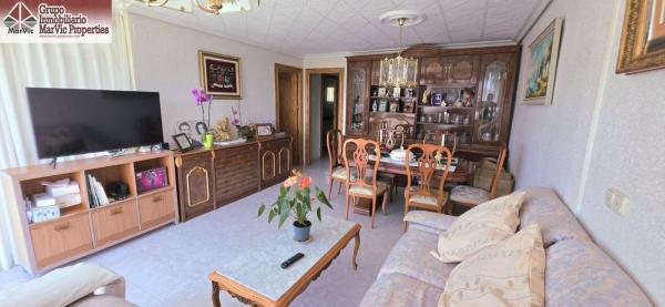 Venta de piso en Piso en Pueblo Levante, Benidorm, Benidorm
photo 1
