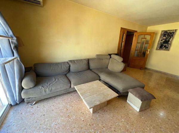 Продажа квартиры на Piso en Calle l'Ordana, Centro, San Juan de Alicante, Сан-Хуан-де-Аликанте
thumbnail 1