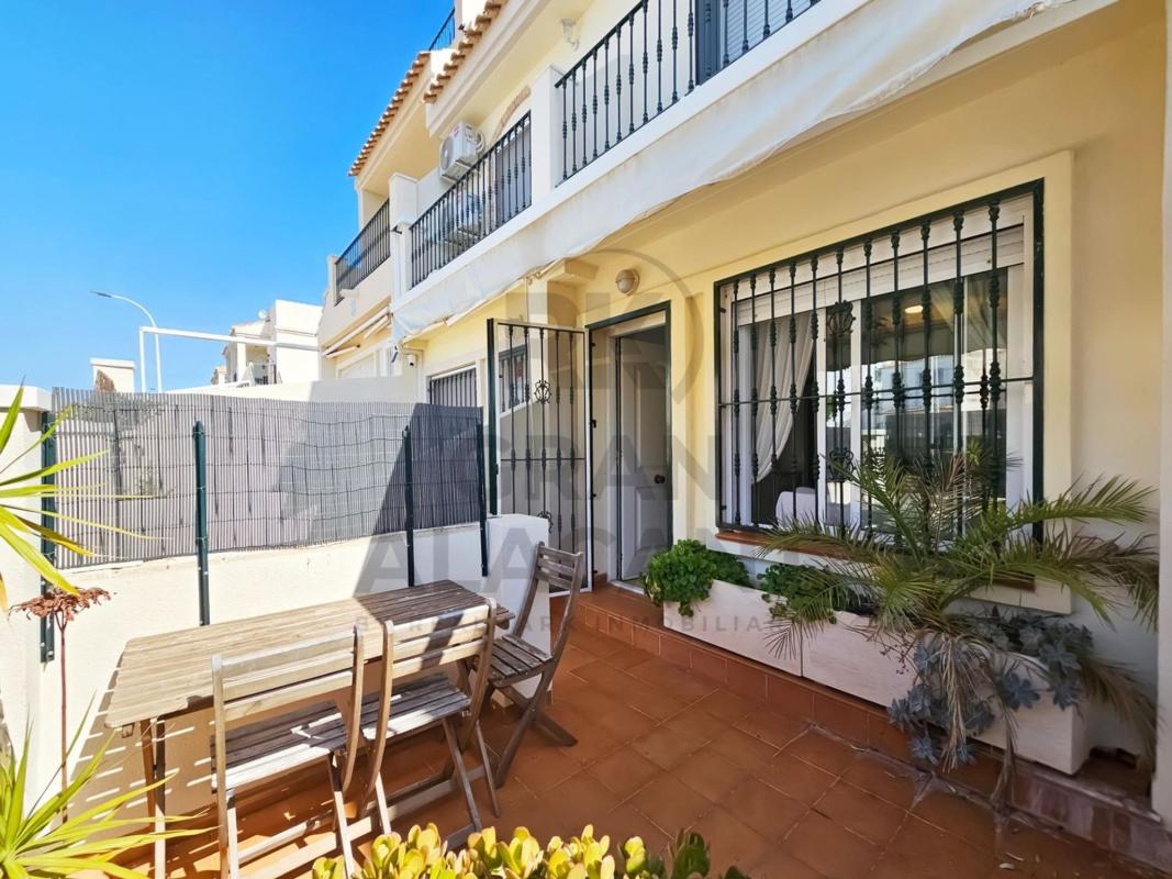 Propiedades en venta y alquiler en España photo 1