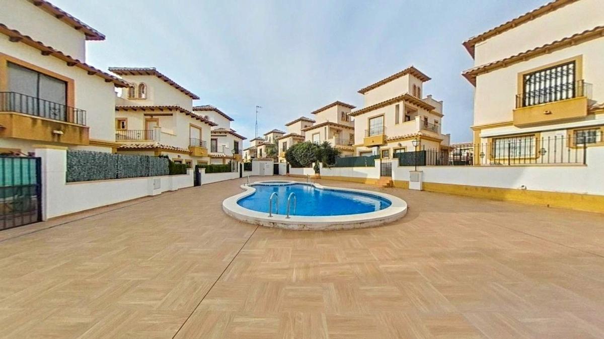 Propiedades en venta y alquiler en España photo 1
